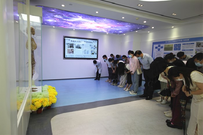 英国上市公司365