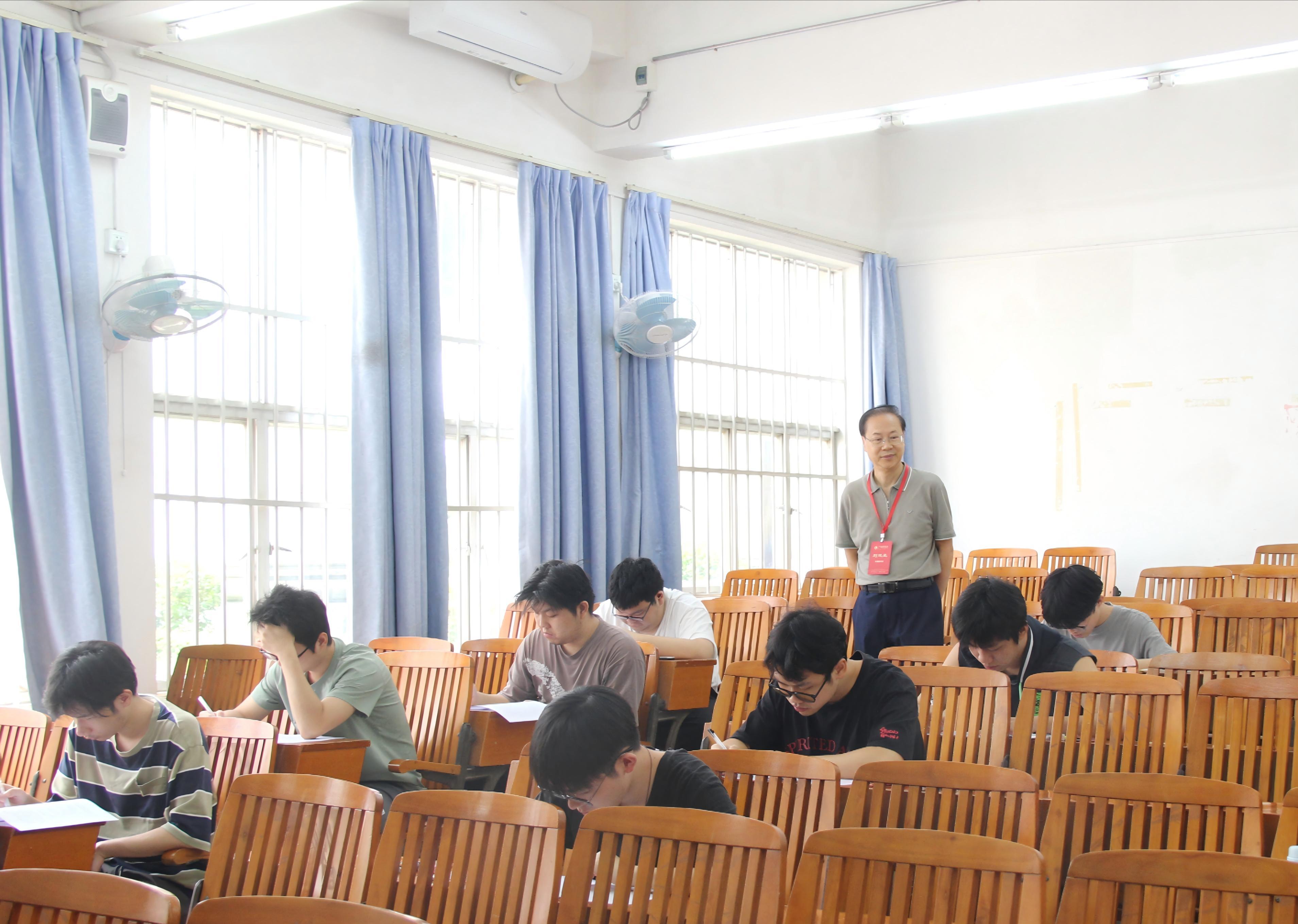 英国上市公司365