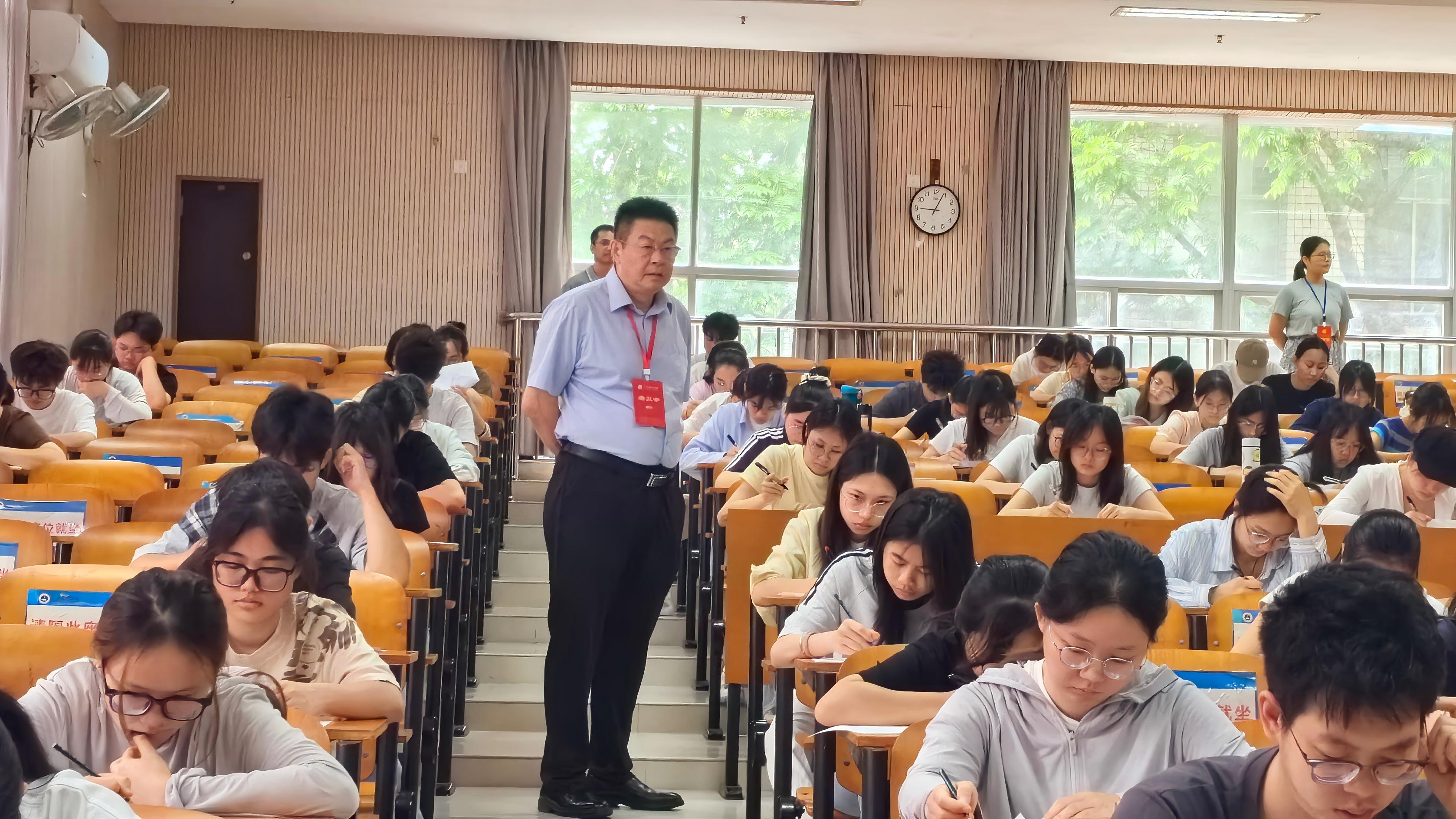 英国上市公司365