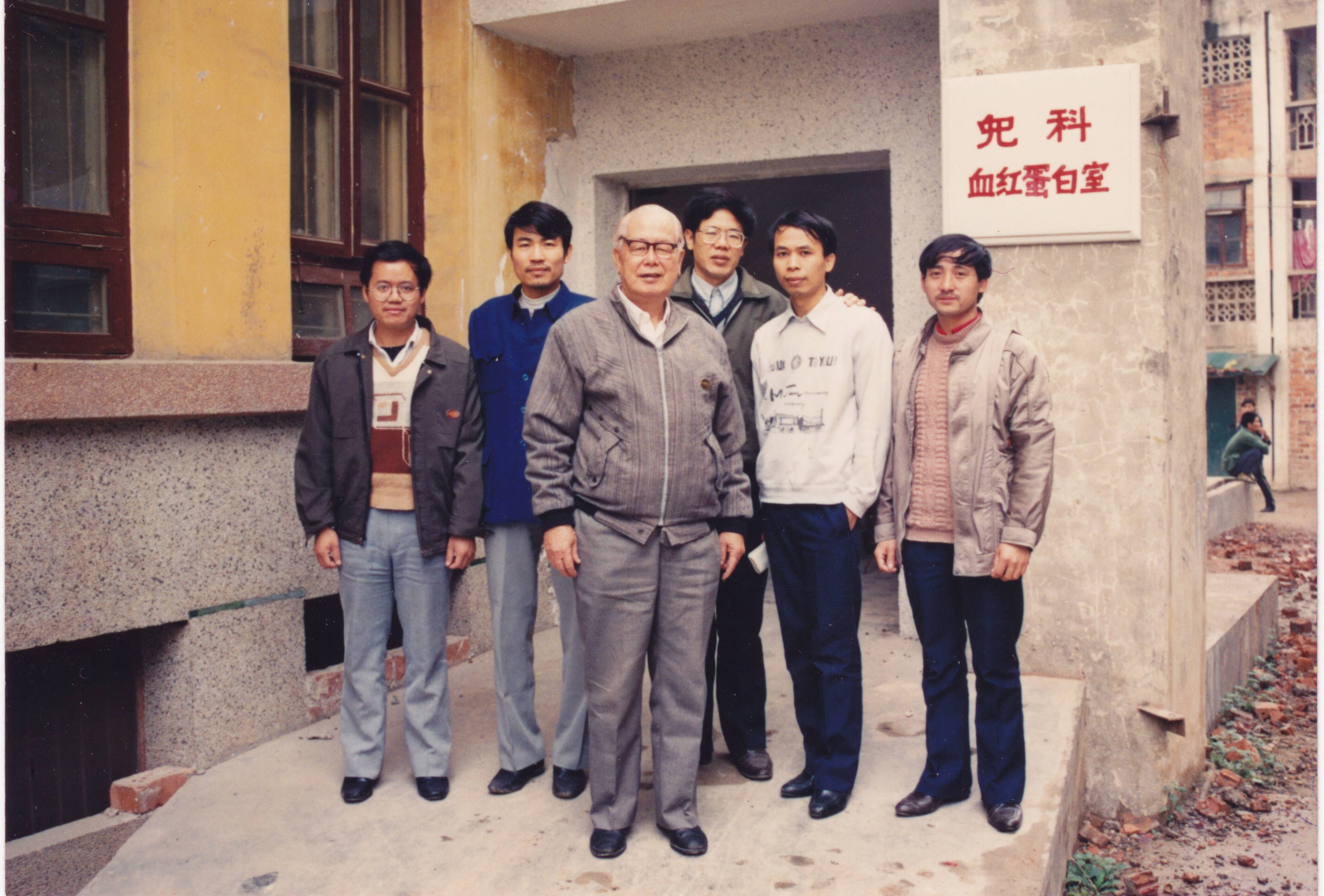 英国上市公司365